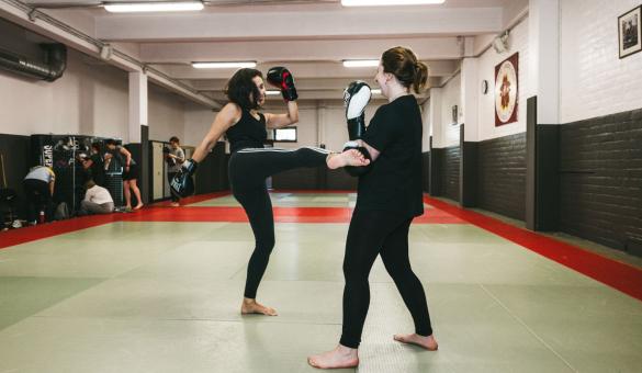 Tofsportdag vrouwen initiatie vechtsport