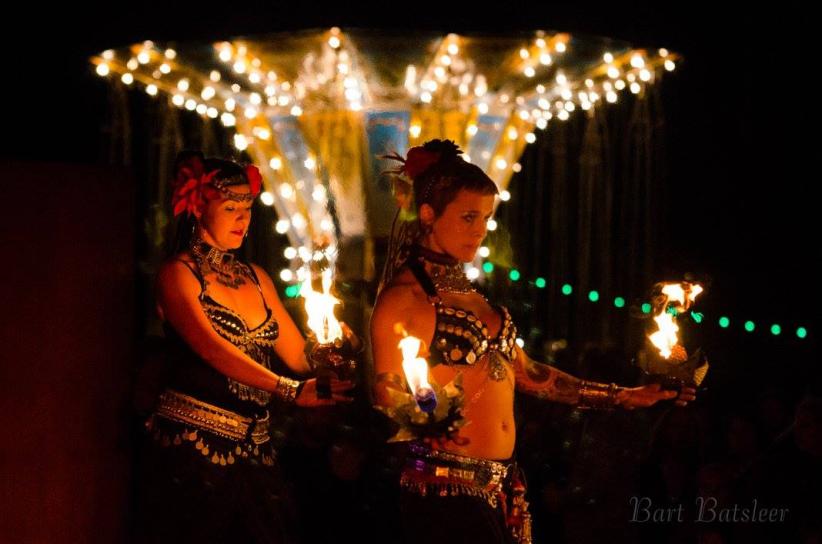 Nefertari &amp; MizkaoZ