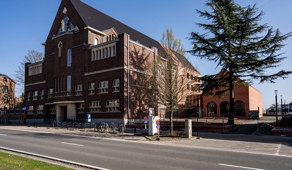 Paul Van Ostaijengebouw Paul Van Ostaijengebouw